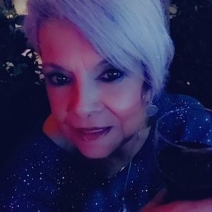 Meet your Posher, Sonia